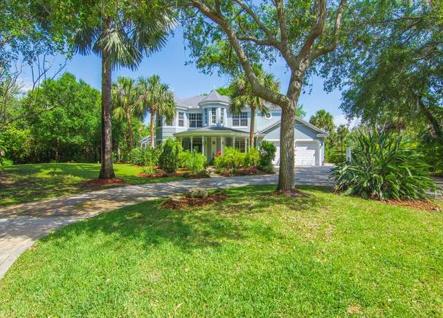 Property at 881 Robin Ln, Sebastian, FL 32958, 4 beds, 3.5 baths