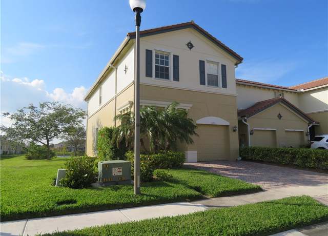 Property at 1073 Cheval Dr, Vero Beach, FL 32960, 3 beds, 2.5 baths