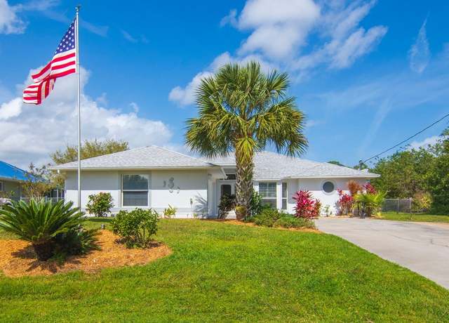 Property at 191 Day Dr, Sebastian, FL 32958, 3 beds, 2 baths