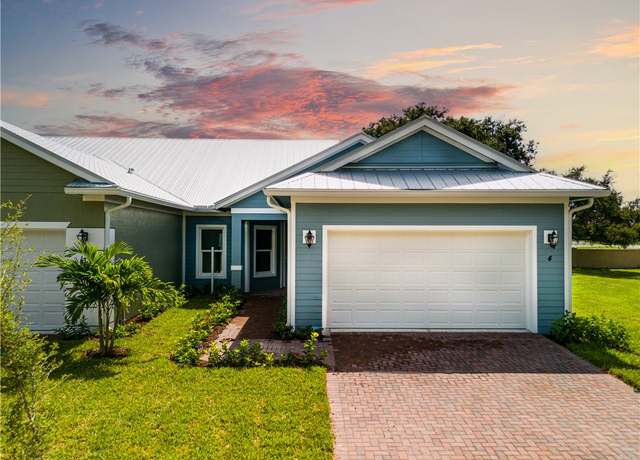 Property at 1805 Bridgepointe Cir #4, Vero Beach, FL 32967, 3 beds, 2 baths