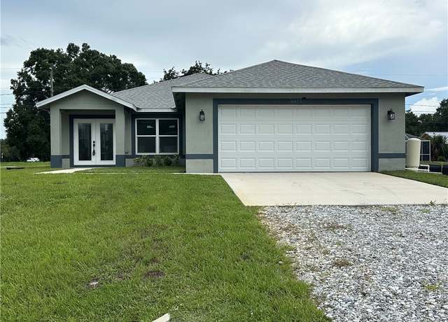 Property at 8815 100th Ct, Vero Beach, FL 32967, 3 beds, 2 baths