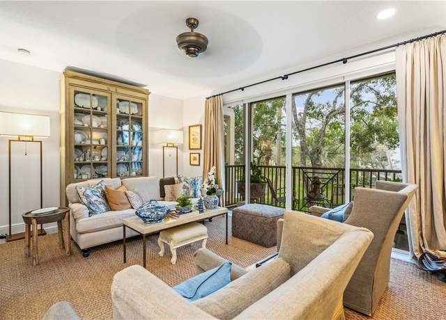 Property at 1635 42nd Sq #104, Vero Beach, FL 32960, 2 beds, 2.5 baths