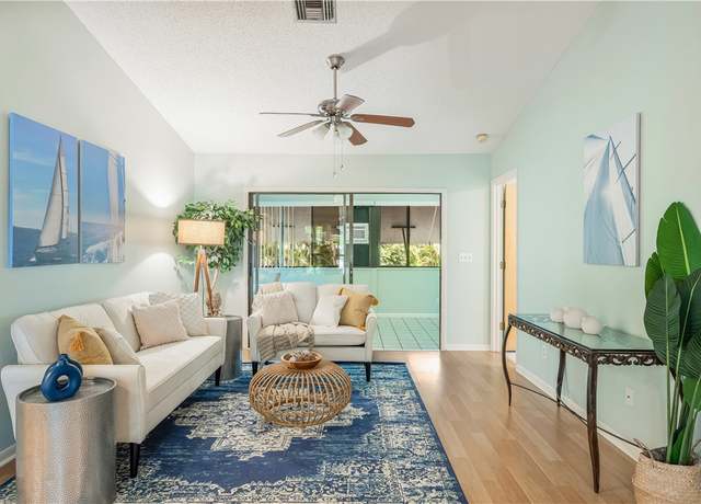 Property at 601 41st Ave, Vero Beach, FL 32968, 3 beds, 2 baths
