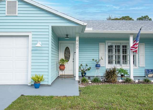 Property at 960 32nd Ave SW, Vero Beach, FL 32968, 2 beds, 2 baths