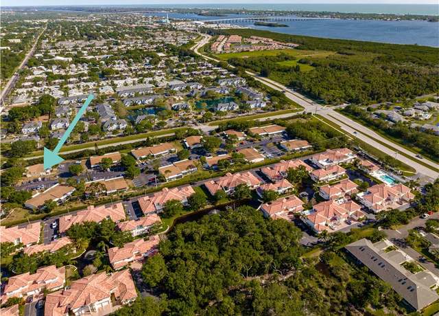 Property at 560 7th Pl #560, Vero Beach, FL 32962, 1 bed, 1 bath