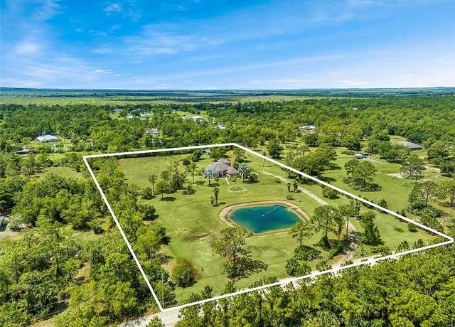 Property at 13505 81st St, Fellsmere, FL 32948, 3 beds, 3.5 baths