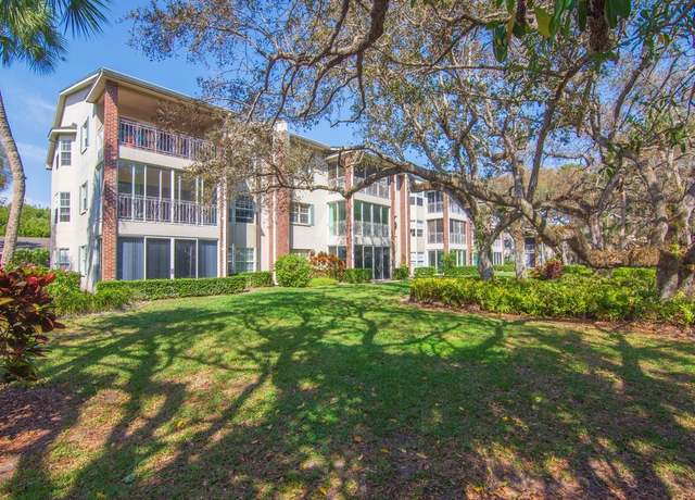Property at 109 W Park Shores Cir Unit 40W, Vero Beach, FL 32963, 3 beds, 2 baths