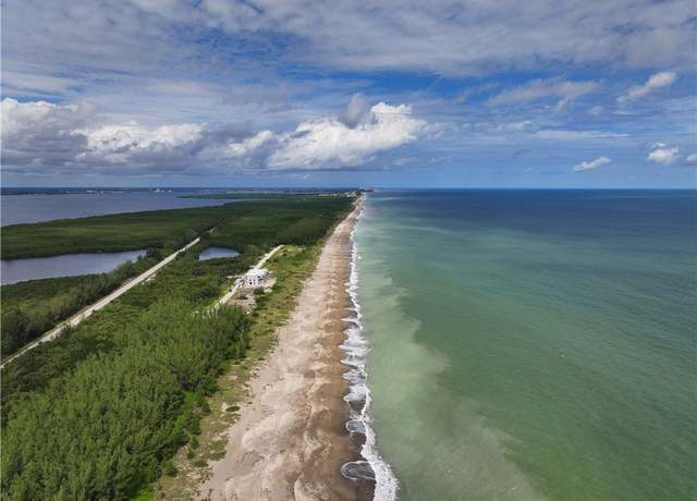 Property at 4344 Diamond Shores Way, Hutchinson Island, FL 34949, 4 beds, 5.5 baths