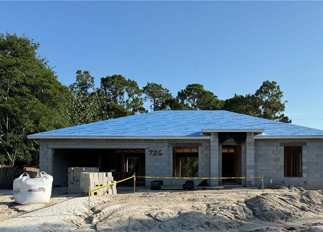 Property at 726 18th Pl SW, Vero Beach, FL 32962, 3 beds, 2 baths