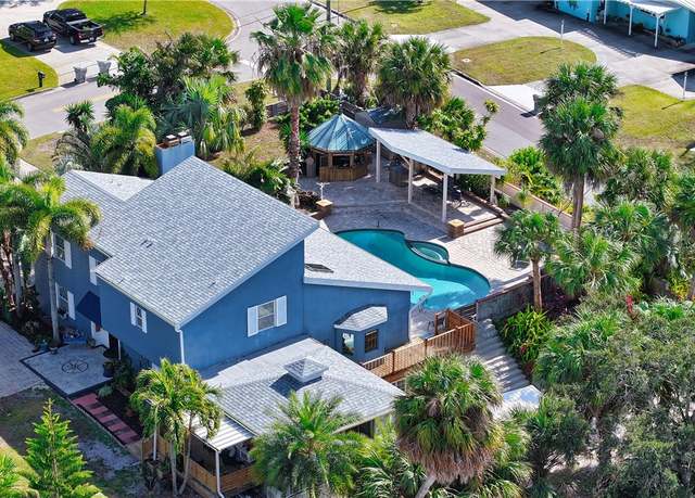 Property at 14265 80th Ave, Sebastian, FL 32958, 5 beds, 6 baths