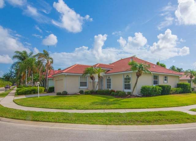 Property at 2450 55th Sq, Vero Beach, FL 32966, 3 beds, 2 baths