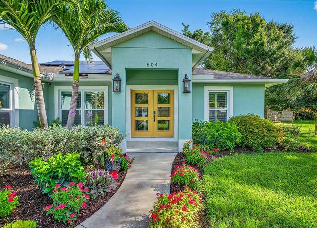 Property at 604 24th St SW, Vero Beach, FL 32962, 3 beds, 2 baths