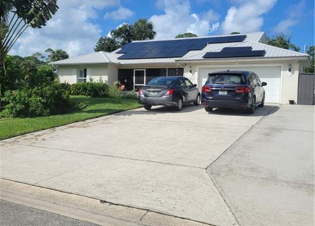 Property at 1246 17th Pl SW, Vero Beach, FL 32962, 3 beds, 2 baths