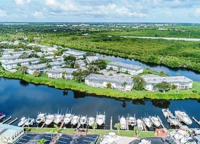 Property at 2800 Indian River Blvd Unit D1, Vero Beach, FL 32960, 2 beds, 2 baths