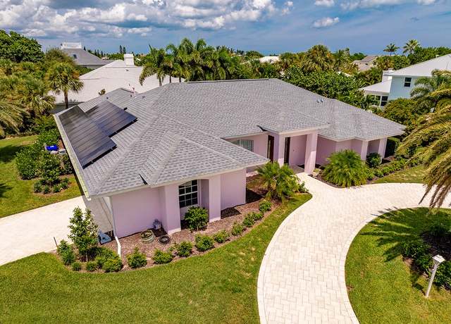 Property at 1213 Sea Hunt Dr, Vero Beach, FL 32963, 5 beds, 5 baths