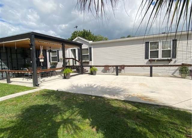 Property at 3 Calamondin St, Sebastian, FL 32958, 3 beds, 2 baths