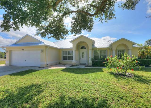 Property at 9035 86th Pl, Vero Beach, FL 32967, 4 beds, 2 baths