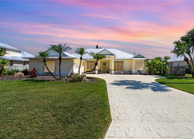 Property at 140 Miami Ave, Indialantic, FL 32903, 3 beds, 3 baths