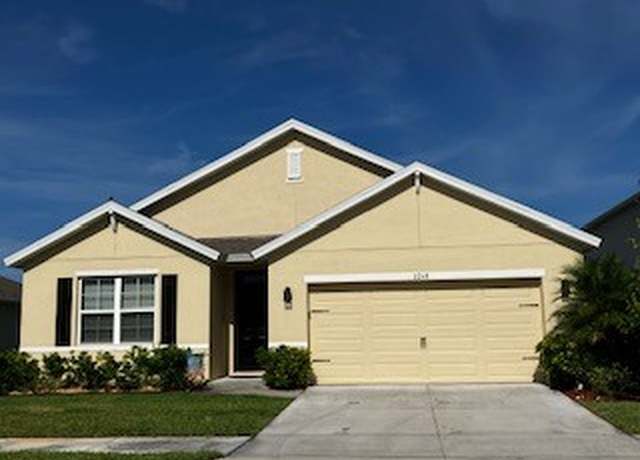 Property at 2240 Arlington Dr SW, Vero Beach, FL 32968, 4 beds, 2 baths