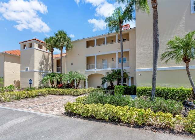 Property at 5020 Harmony Cir #303, Vero Beach, FL 32967, 2 beds, 2 baths