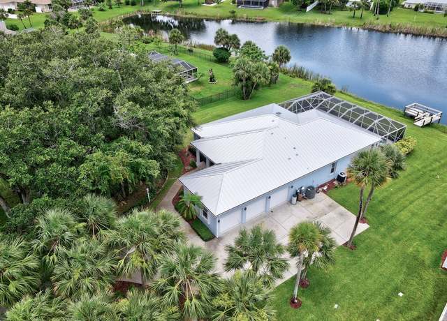 Property at 770 S Easy St, Sebastian, FL 32958, 3 beds, 2 baths