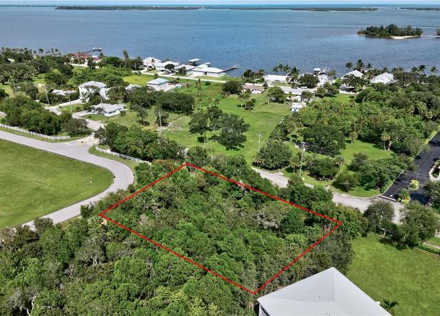 Property at 7705 Grand Oak Cir, Sebastian, FL 32958