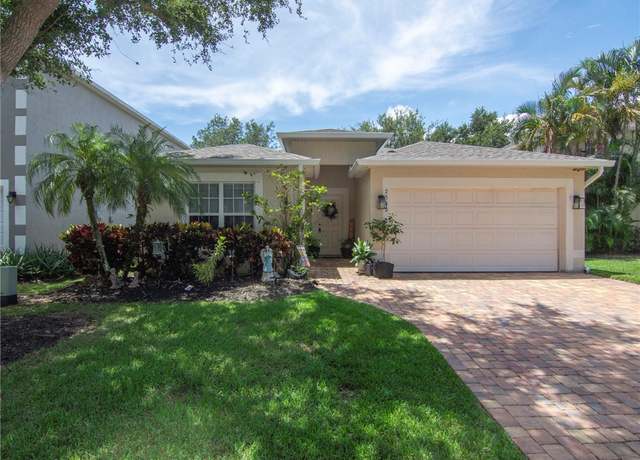 Property at 2540 12th Sq SW, Vero Beach, FL 32968, 3 beds, 2 baths