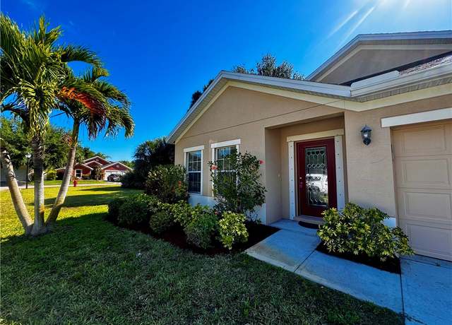 Property at 203 Briarcliff Cir, Sebastian, FL 32958, 3 beds, 2 baths