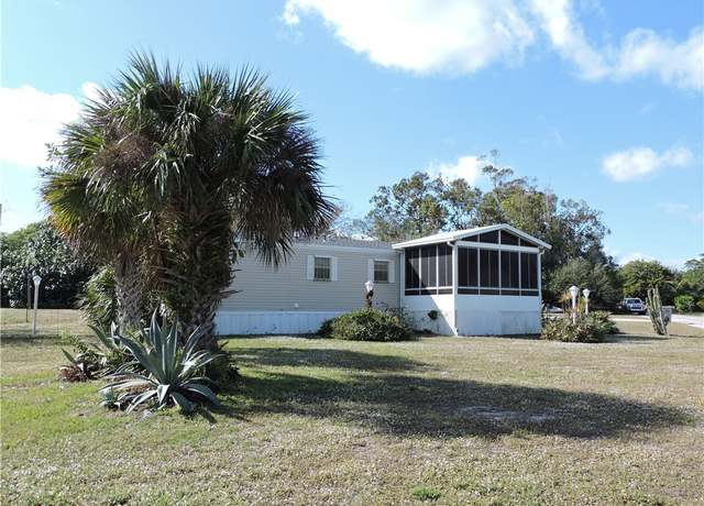 Property at 13195 Old Dixie Hwy, Sebastian, FL 32958, 2 beds, 3 baths