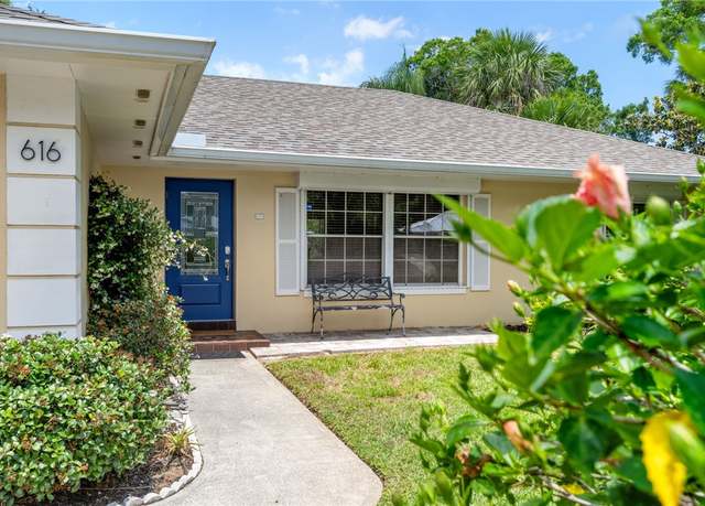 Property at 616 Broadway St, Vero Beach, FL 32960, 3 beds, 2 baths