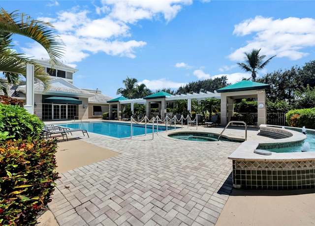 Property at 940 Turtle Cove Ln #208, Vero Beach, FL 32963, 3 beds, 2 baths
