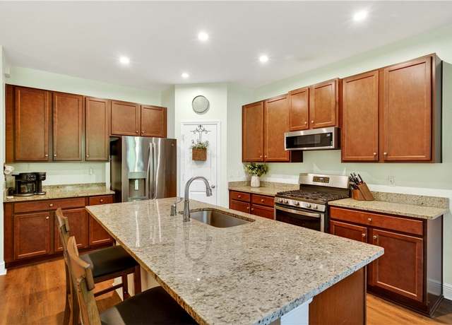 Property at 1655 Willows Sq, Vero Beach, FL 32966, 3 beds, 2 baths