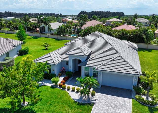 Property at 4725 Four Lakes Cir SW, Vero Beach, FL 32968, 3 beds, 3 baths