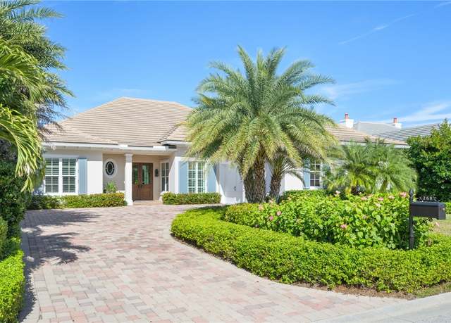 Property at 260 Palm Island Ln, Vero Beach, FL 32963, 3 beds, 3 baths