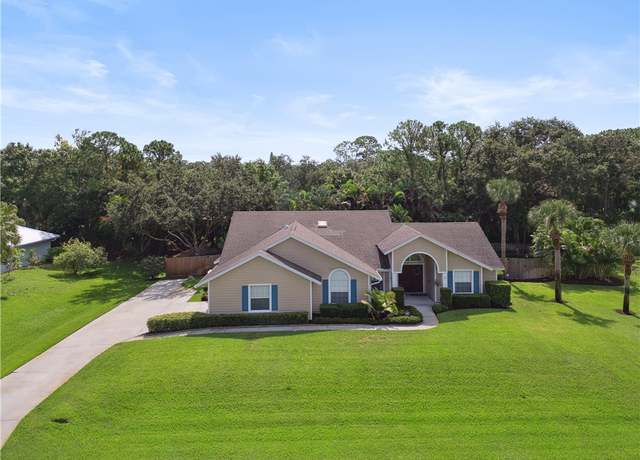 Property at 4140 61st Ave, Vero Beach, FL 32967, 3 beds, 2 baths