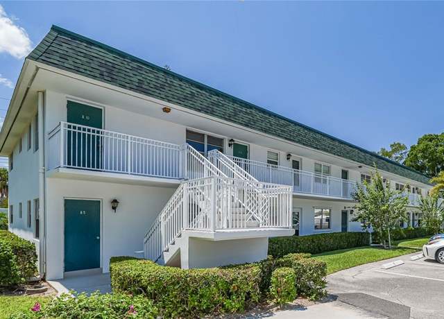 Property at 2800 Indian River Blvd Unit 10R, Vero Beach, FL 32960, 2 beds, 2 baths