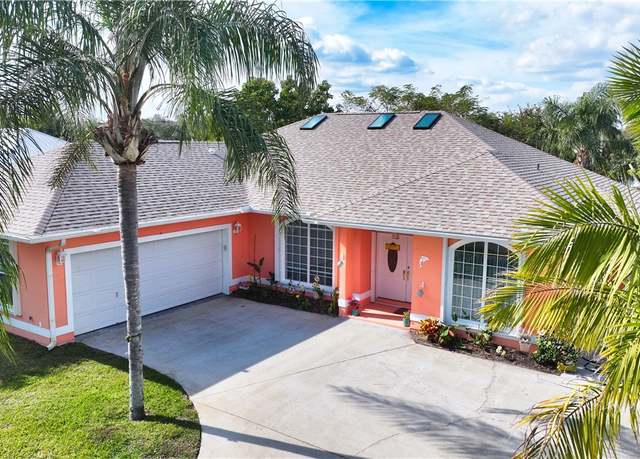 Property at 407 Joy Haven Dr, Sebastian, FL 32958, 3 beds, 2 baths