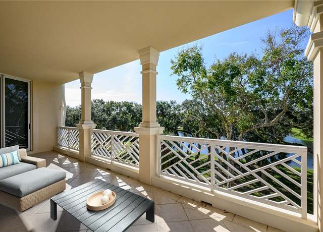 Property at 501 N Swim Club Dr Unit 3B, Vero Beach, FL 32963, 3 beds, 3.5 baths