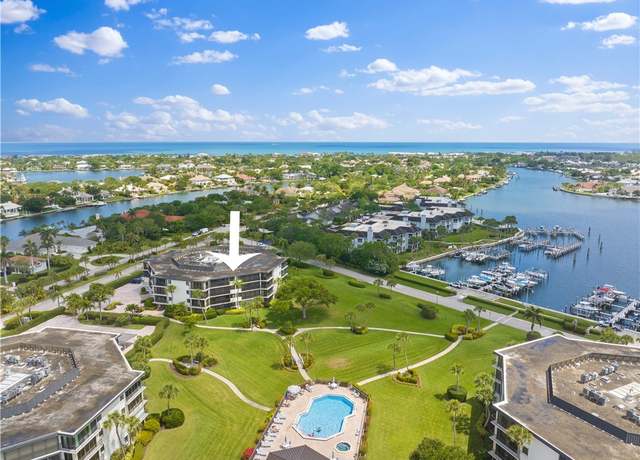 Property at 1825 Mooringline Dr Unit 3AB, Vero Beach, FL 32963, 4 beds, 3 baths