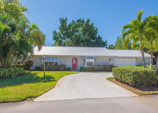 Property at 11 Forest Park Dr, Vero Beach, FL 32962, 3 beds, 2 baths