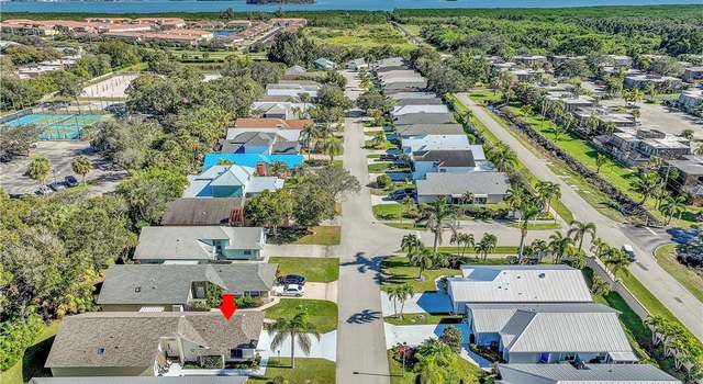 Photo of 552 10th Pl, Vero Beach, FL 32960