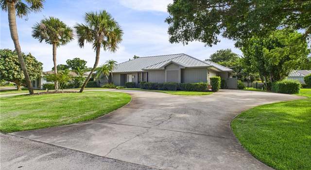 Photo of 675 Colonial Dr, Vero Beach, FL 32962