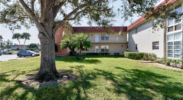 Photo of 106 Spring Lake Ct #207, Vero Beach, FL 32962