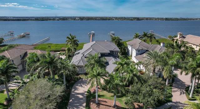 Photo of 325 Lansing Island Dr, Satellite Beach, FL 32937