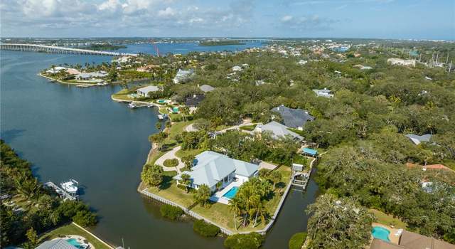 Photo of 1411 E Camino Del Rio St, Vero Beach, FL 32963