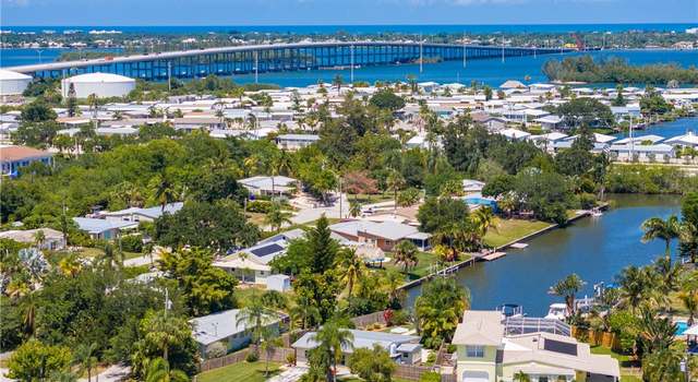 Photo of 1430 3rd Ct, Vero Beach, FL 32960