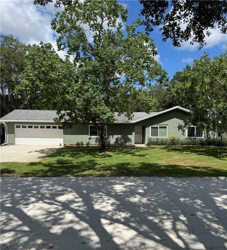 Photo of 2525 84th Ter Vero Beach, FL 32966