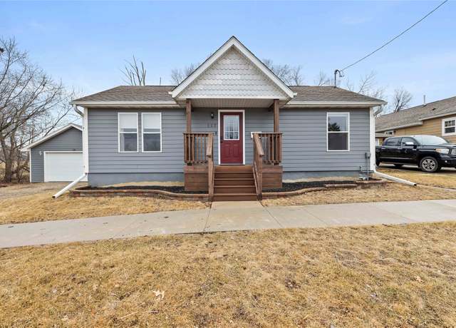 Property at 117 N Water St, Madrid, IA 50156, 2 beds, 1 bath