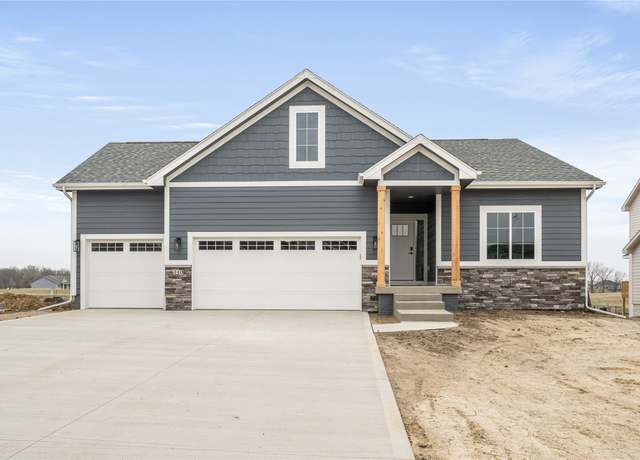 Property at 440 NW Ashley Cir, Waukee, IA 50263, 4 beds, 3 baths