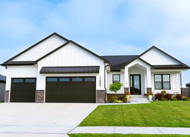 Property at 17965 Hammontree Cir, Clive, IA 50325, 5 beds, 3 baths